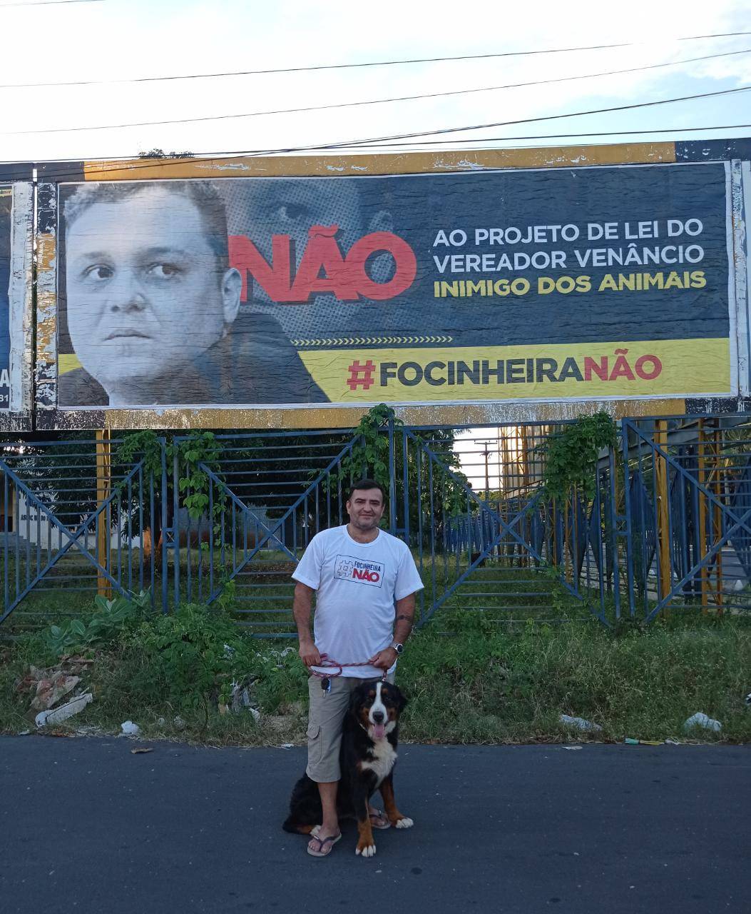 Pressão popular faz vereador desistir de focinheira em Teresina